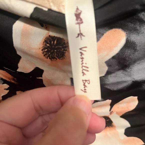 Vanilla Bay Floral Maxi Strapless Dress in Black and Peach - Picture 5 of 5